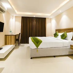 Treebo Iffco Chowk 3*, Gurgaon India